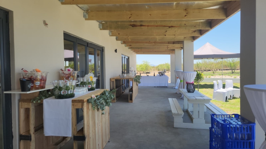 10 Bedroom Property for Sale in Hartebeesfontein Western Cape